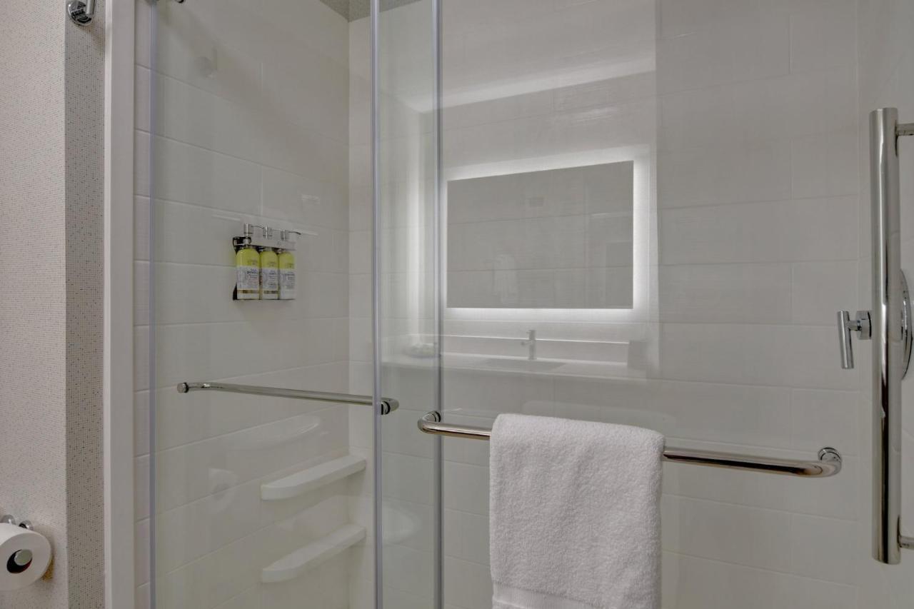 Holiday Inn Express Hotel & Suites Anderson I-85 - Hwy 76, Exit 19B By Ihg Bagian luar foto