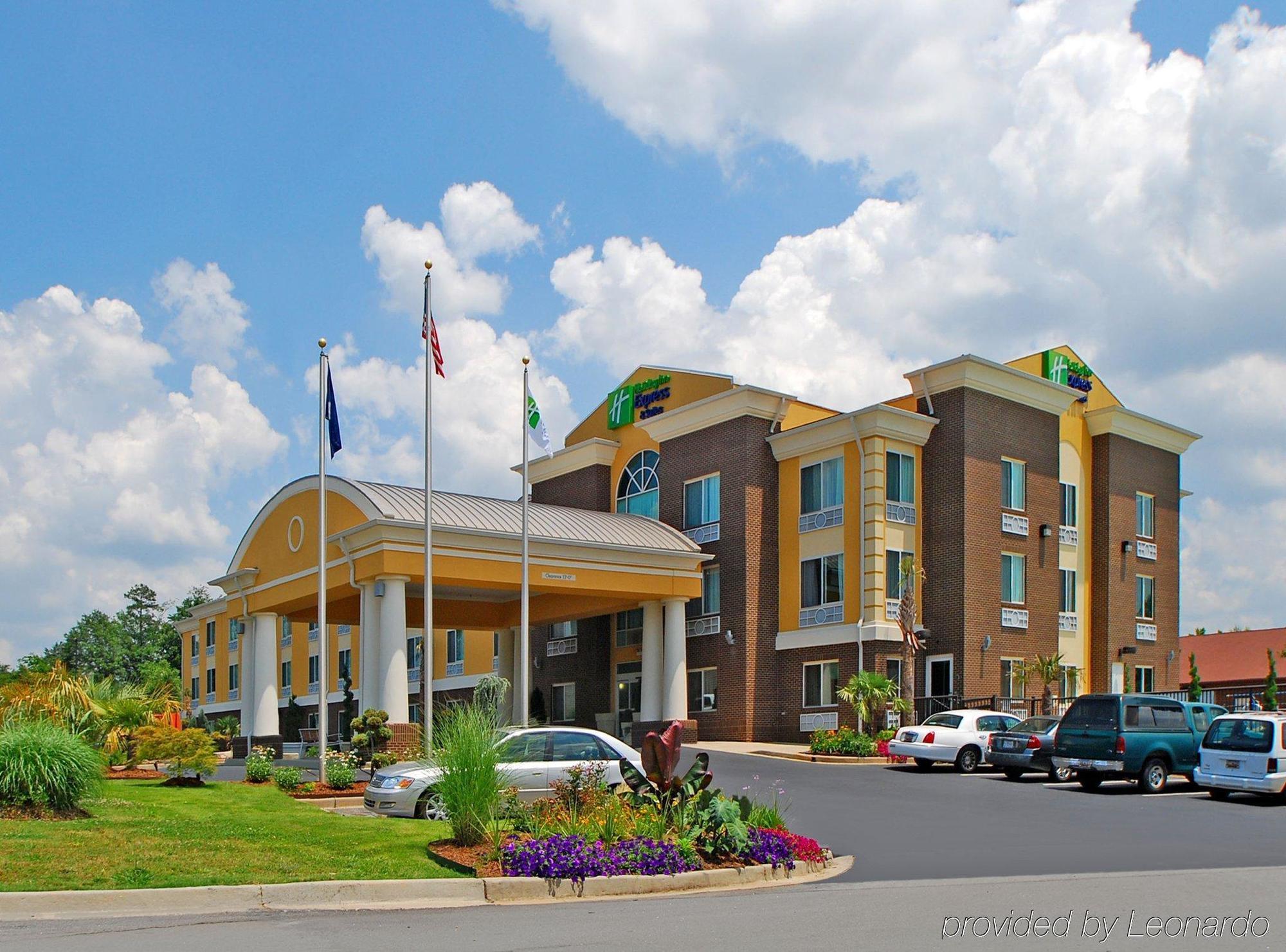 Holiday Inn Express Hotel & Suites Anderson I-85 - Hwy 76, Exit 19B By Ihg Bagian luar foto